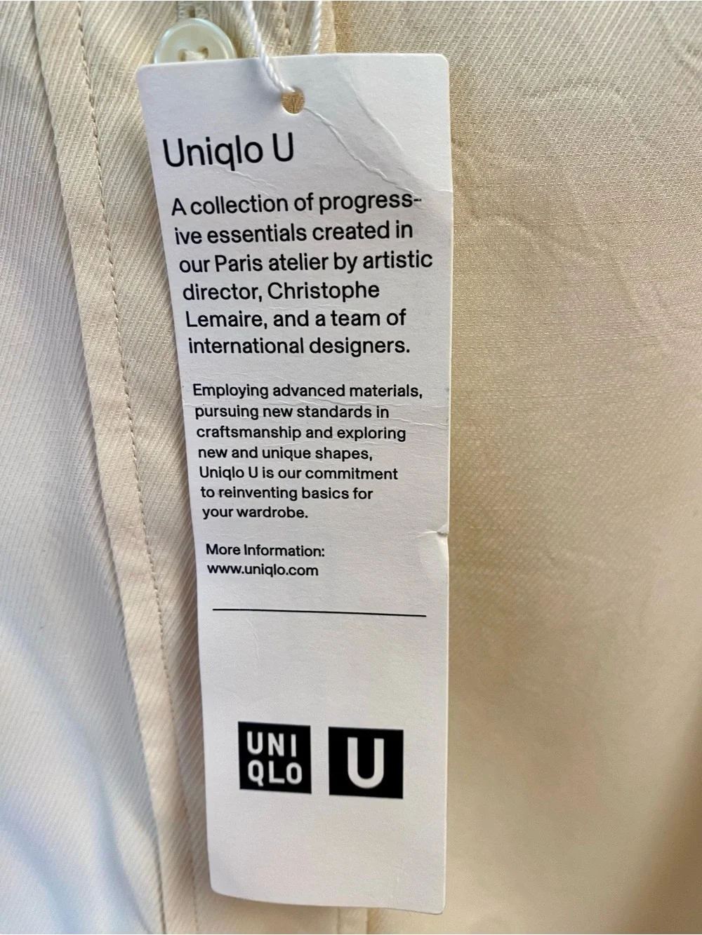 UNIQLO NWT Women’s Cream Button-Front Collarless Shirt by Christophe Lemaire.